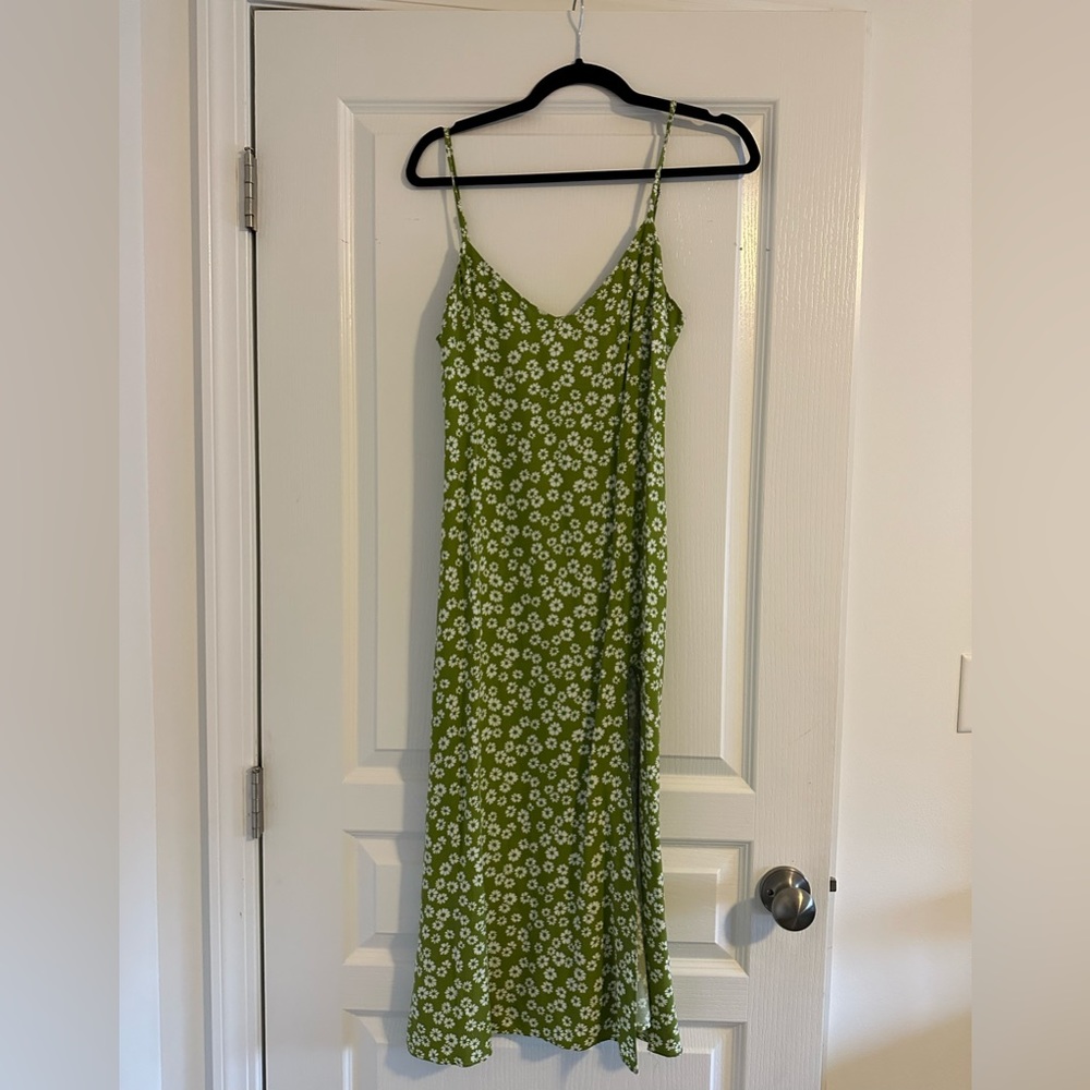 Green Reformation Midi Dress (4)